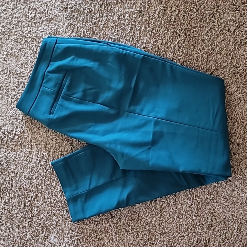 Express Columnist Ankle 12L